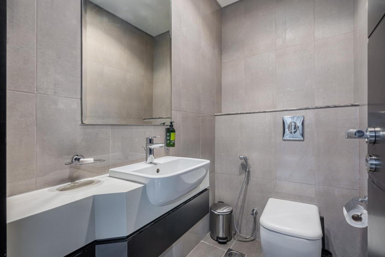 Citihome - 1Br At Merano Tower By Damac Dubaj Exteriér fotografie